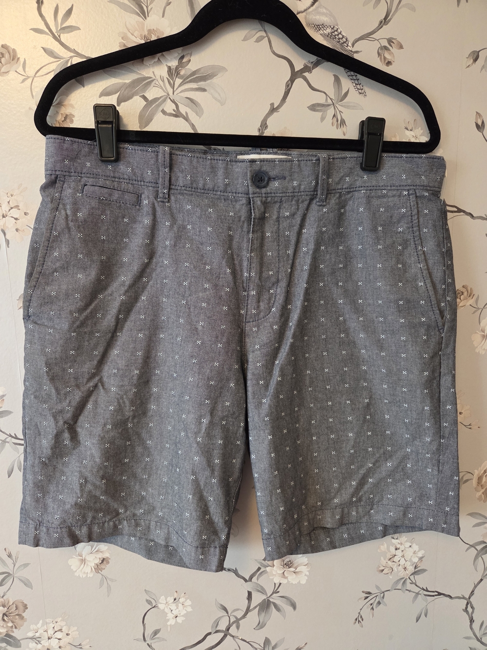 Men's Original Penguin Brand Gray Patterned Flat Front Shorts Size 34